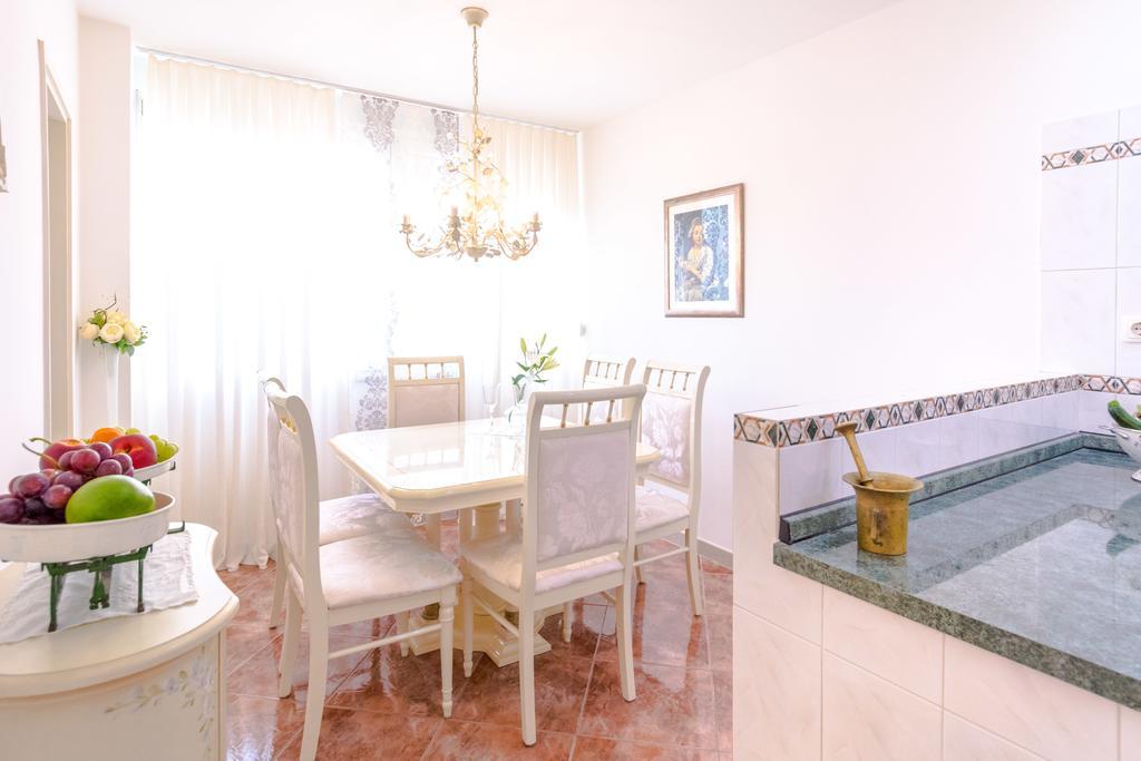 Apartment Mandalina Split Exterior foto